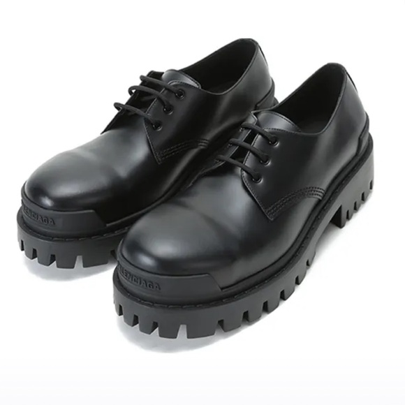 Balenciaga Men’s Strike Derby Low-Top Shoe NWOT - Picture 1 of 16